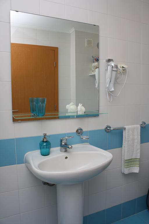 Apartamento Mar E Serra Ponta Delgada Dış mekan fotoğraf